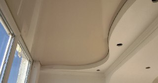 Натяжной потолок на балкон Салават, цена 6261 руб.
